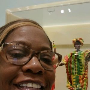 Meet your Posher, Aquanette